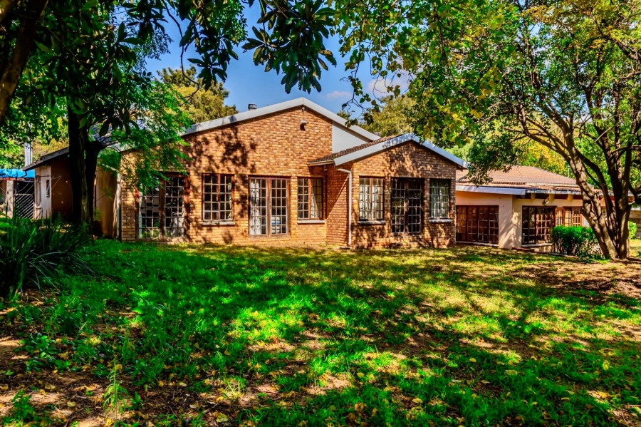 4 Bedroom Property for Sale in Fourways Gauteng