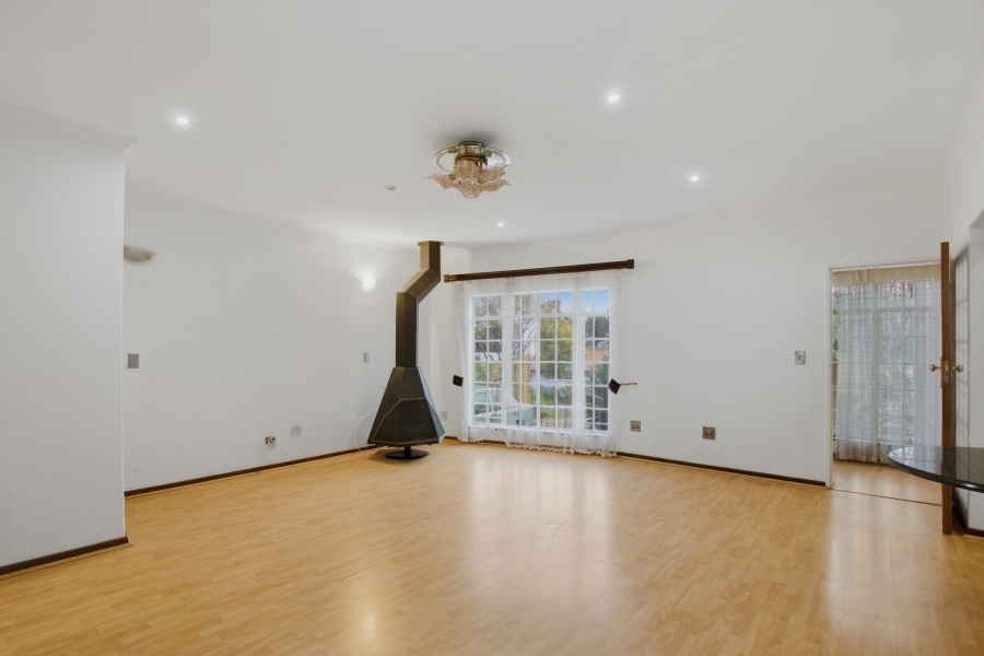 3 Bedroom Property for Sale in Kyalami Estates Gauteng