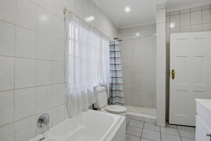 3 Bedroom Property for Sale in Kyalami Estates Gauteng