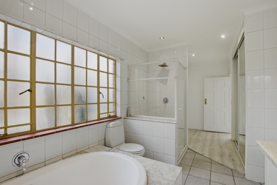 3 Bedroom Property for Sale in Kyalami Estates Gauteng