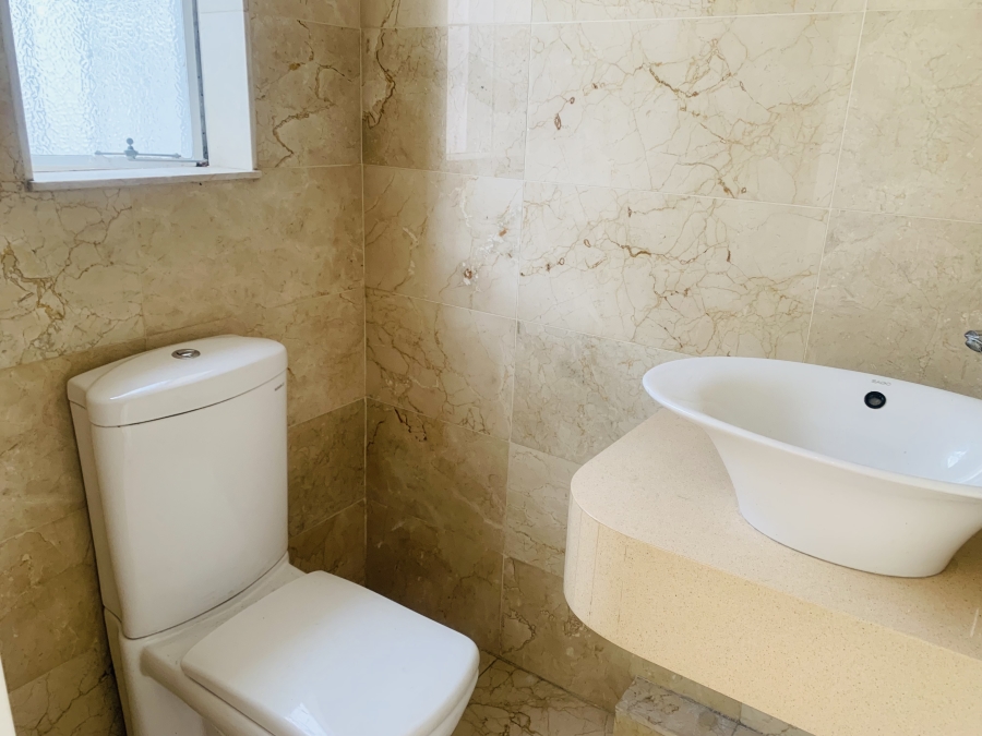 To Let 1 Bedroom Property for Rent in Orange Grove Gauteng