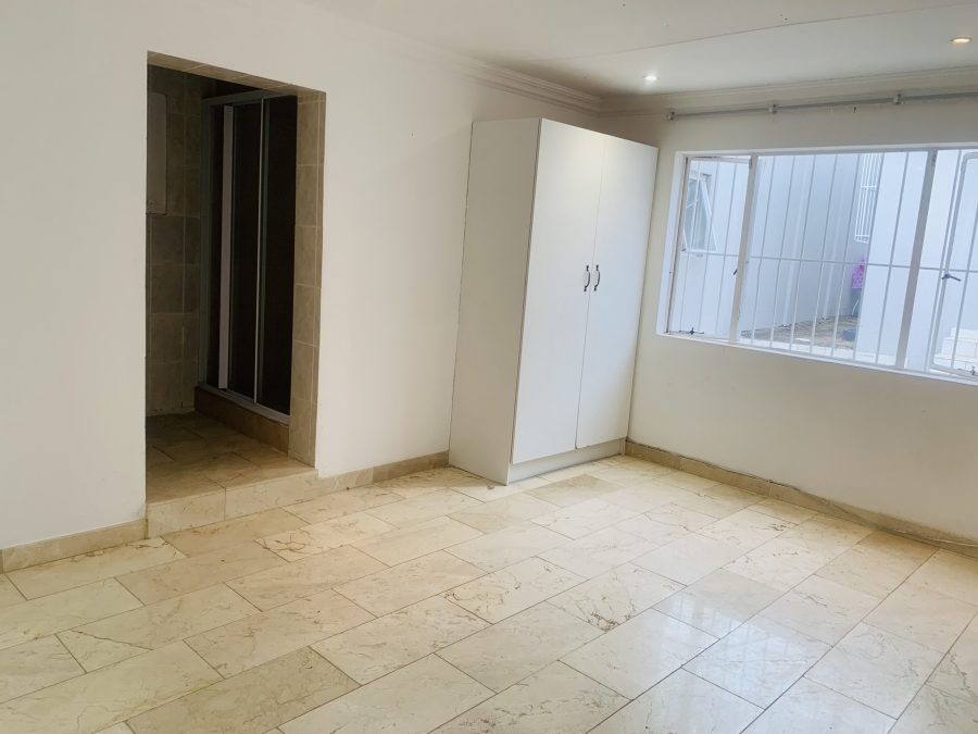 To Let 1 Bedroom Property for Rent in Orange Grove Gauteng