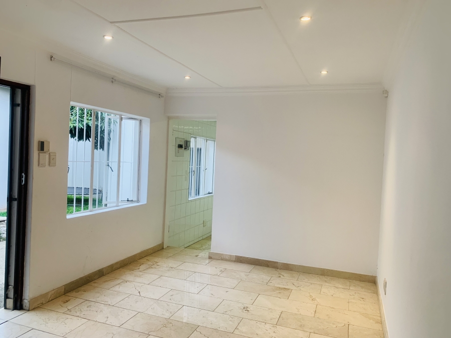 To Let 1 Bedroom Property for Rent in Orange Grove Gauteng