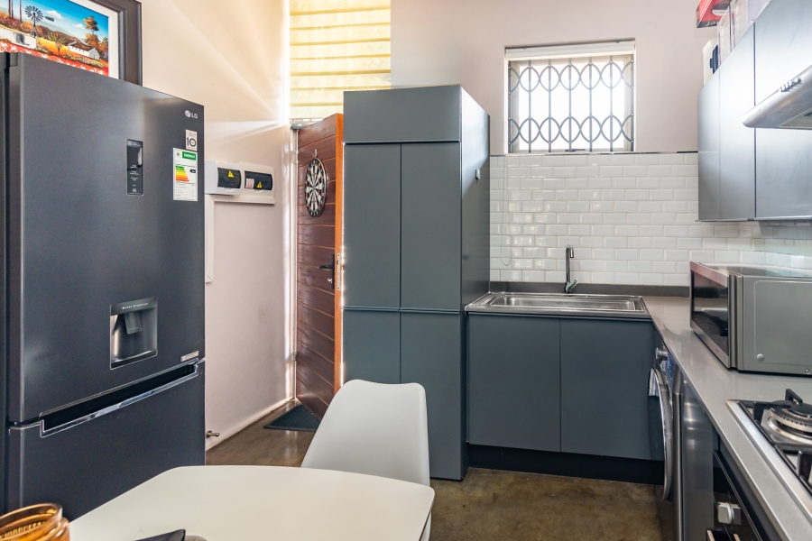 2 Bedroom Property for Sale in Victoria Gauteng