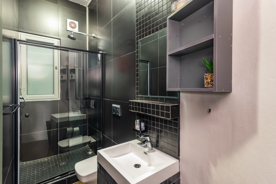 2 Bedroom Property for Sale in Victoria Gauteng