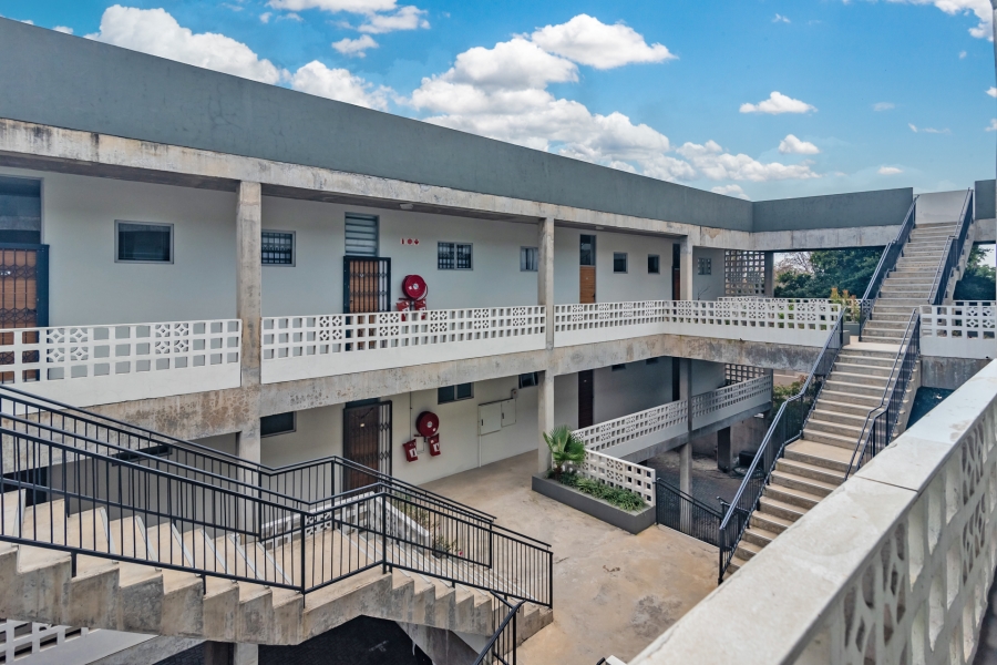 2 Bedroom Property for Sale in Victoria Gauteng