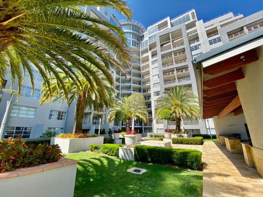 To Let 3 Bedroom Property for Rent in Sandhurst Gauteng