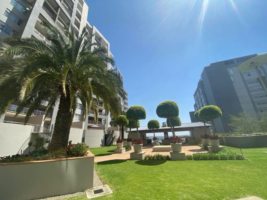 To Let 3 Bedroom Property for Rent in Sandhurst Gauteng