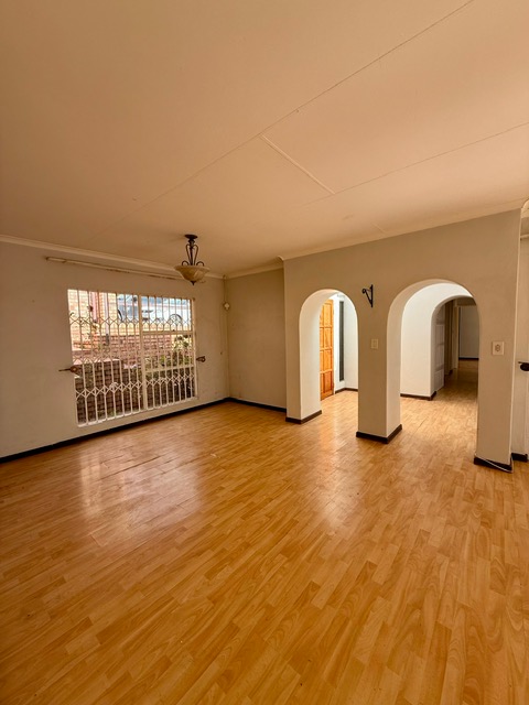 3 Bedroom Property for Sale in Constantia Kloof Gauteng