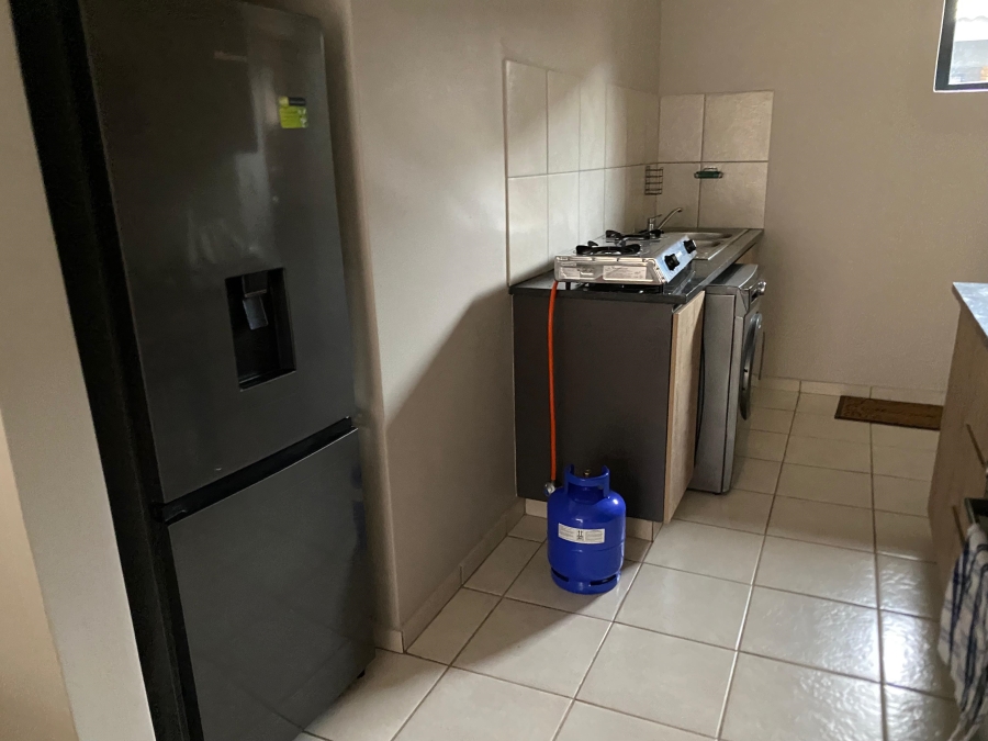 To Let 2 Bedroom Property for Rent in Rynfield A H Gauteng