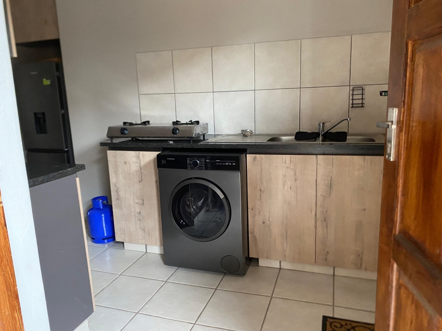 To Let 2 Bedroom Property for Rent in Rynfield A H Gauteng
