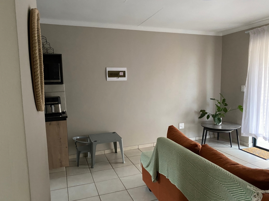 To Let 2 Bedroom Property for Rent in Rynfield A H Gauteng