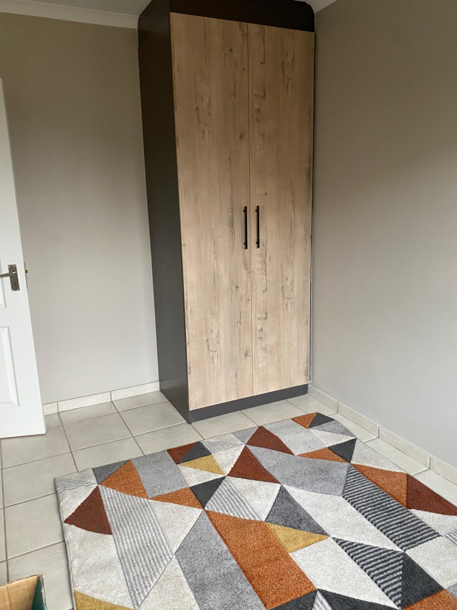 To Let 2 Bedroom Property for Rent in Rynfield A H Gauteng