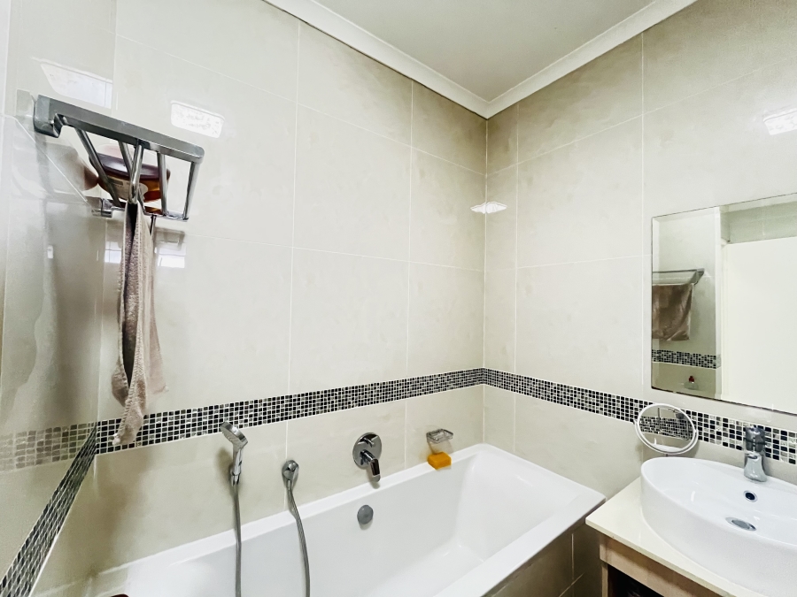 To Let 1 Bedroom Property for Rent in Noordhang Gauteng