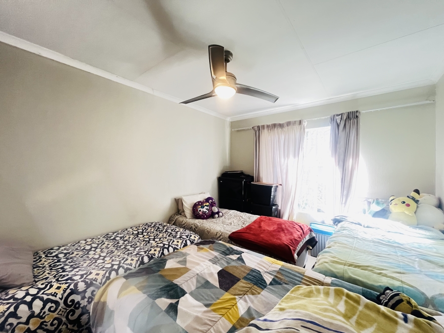 To Let 2 Bedroom Property for Rent in Greenstone Hill Gauteng