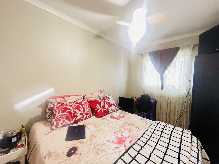 To Let 2 Bedroom Property for Rent in Greenstone Hill Gauteng