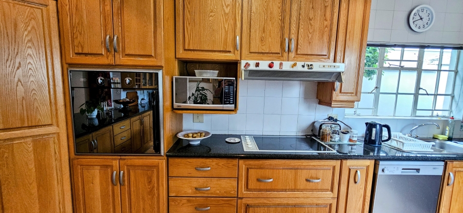 3 Bedroom Property for Sale in Three Rivers Proper Gauteng