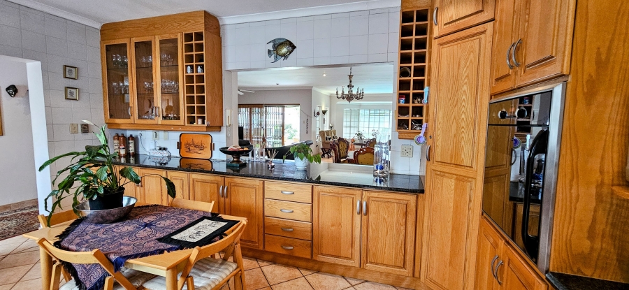 3 Bedroom Property for Sale in Three Rivers Proper Gauteng