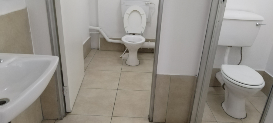 To Let Commercial Property for Rent in Benrose Gauteng