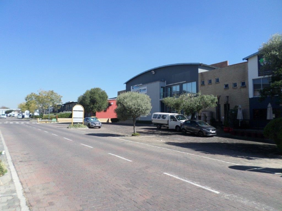 To Let Commercial Property for Rent in North Riding Gauteng
