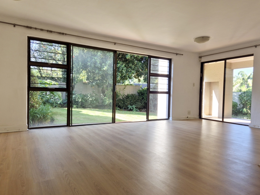 4 Bedroom Property for Sale in Victory Park Gauteng
