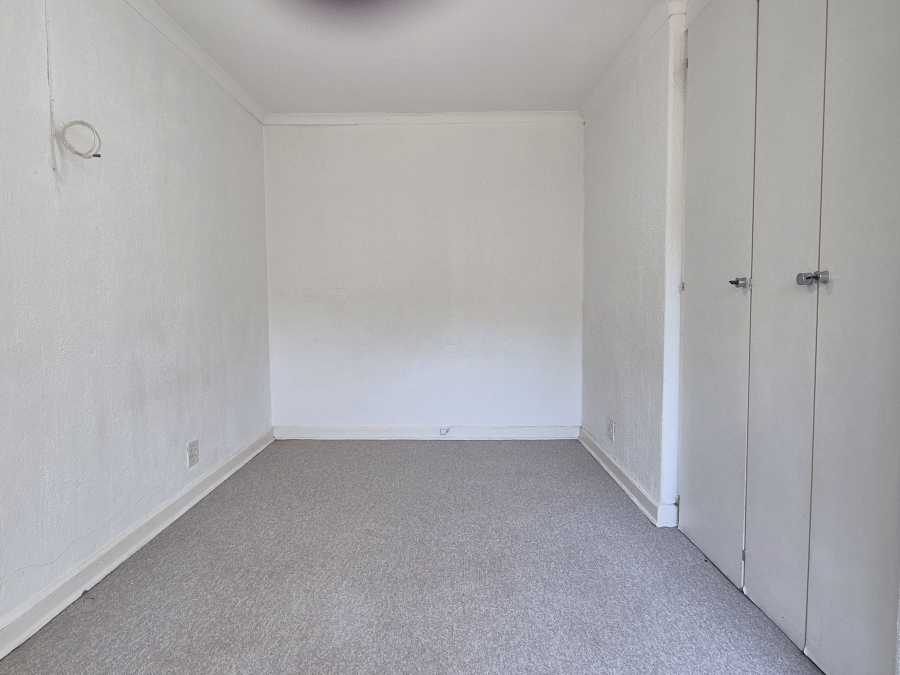 4 Bedroom Property for Sale in Victory Park Gauteng