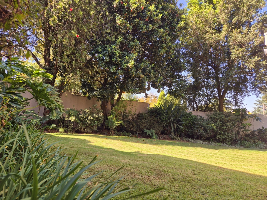 4 Bedroom Property for Sale in Victory Park Gauteng