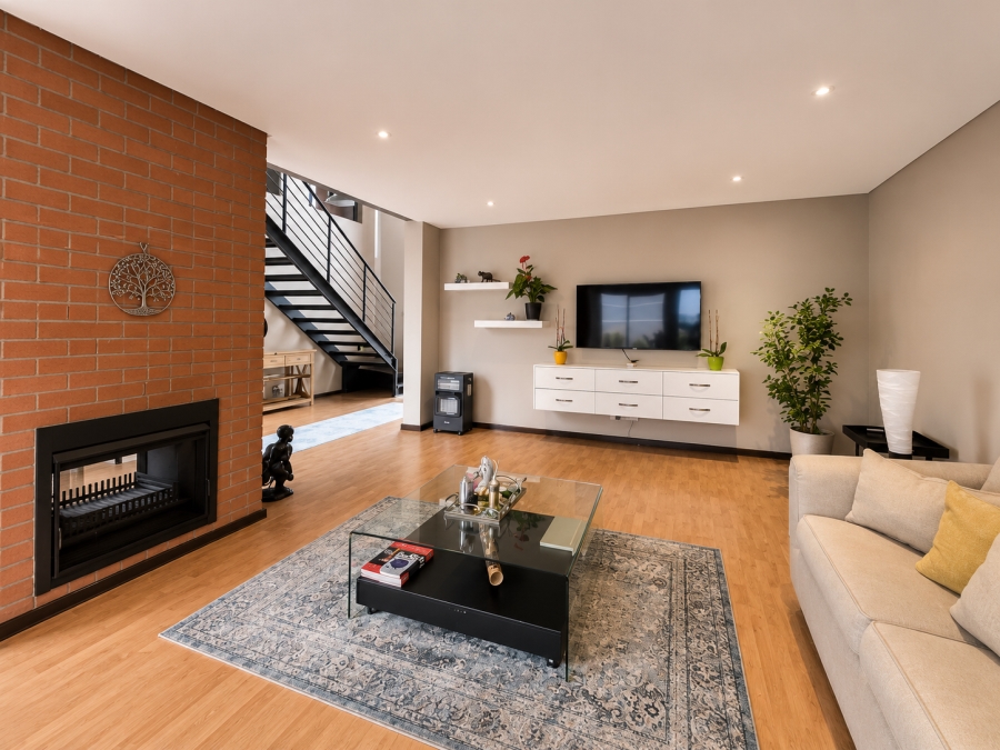To Let 3 Bedroom Property for Rent in Bryanston Gauteng