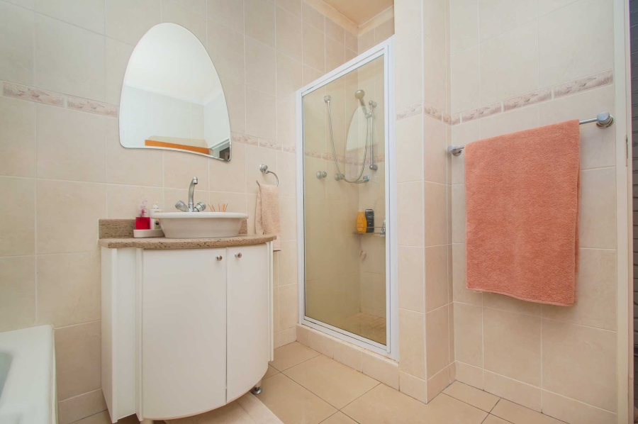 4 Bedroom Property for Sale in Noordheuwel Gauteng