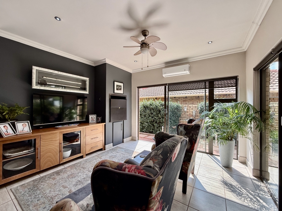 3 Bedroom Property for Sale in Equestria Gauteng