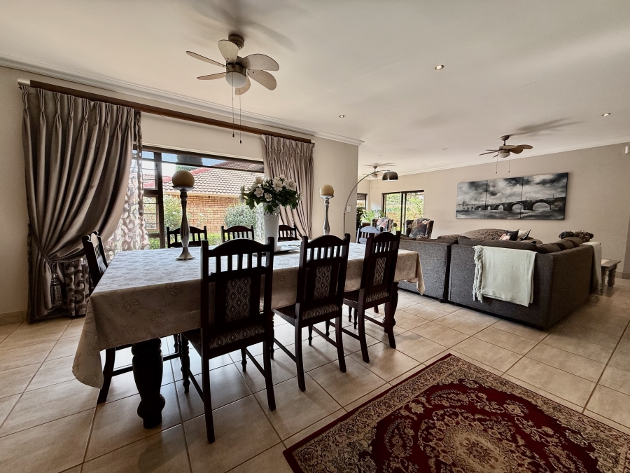 3 Bedroom Property for Sale in Equestria Gauteng
