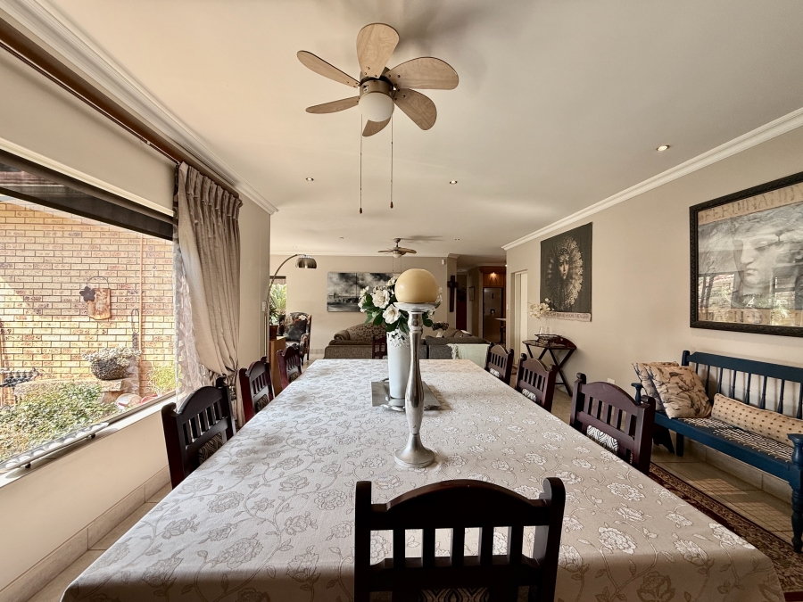 3 Bedroom Property for Sale in Equestria Gauteng