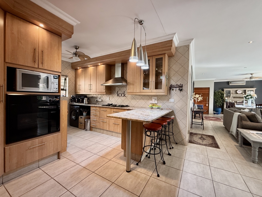 3 Bedroom Property for Sale in Equestria Gauteng