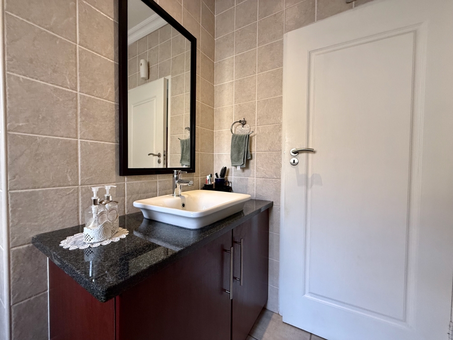 3 Bedroom Property for Sale in Equestria Gauteng