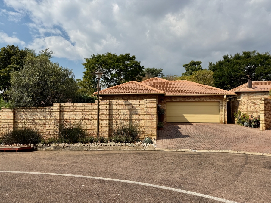 3 Bedroom Property for Sale in Equestria Gauteng