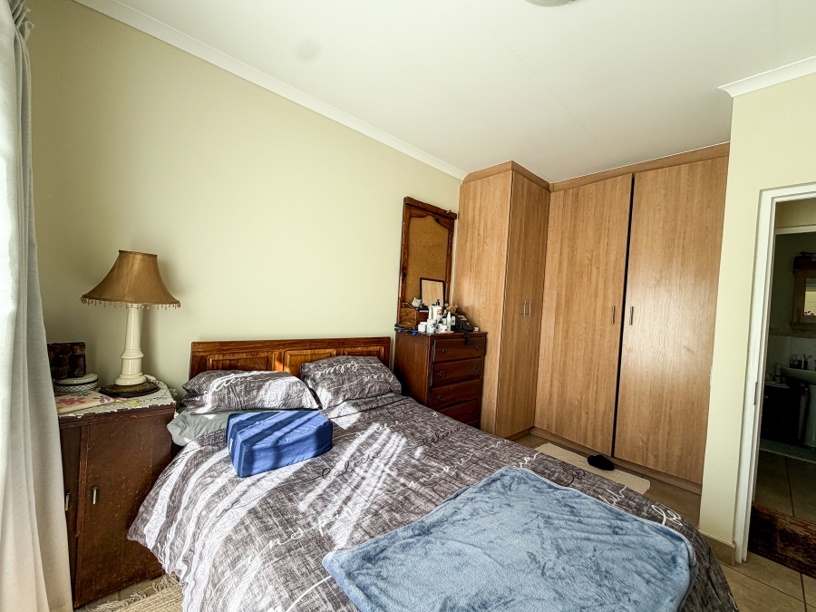 2 Bedroom Property for Sale in Equestria Gauteng