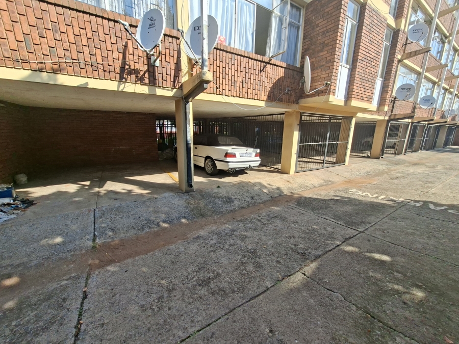 To Let 2 Bedroom Property for Rent in Dinwiddie Gauteng