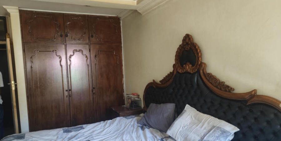 4 Bedroom Property for Sale in Laudium Gauteng