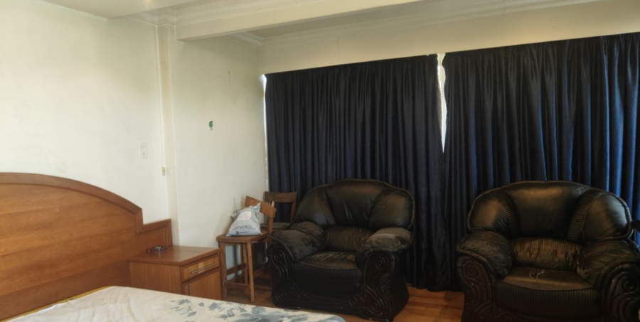 4 Bedroom Property for Sale in Laudium Gauteng