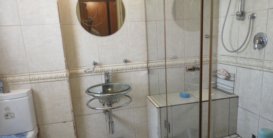 4 Bedroom Property for Sale in Laudium Gauteng