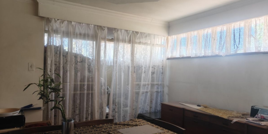 4 Bedroom Property for Sale in Laudium Gauteng