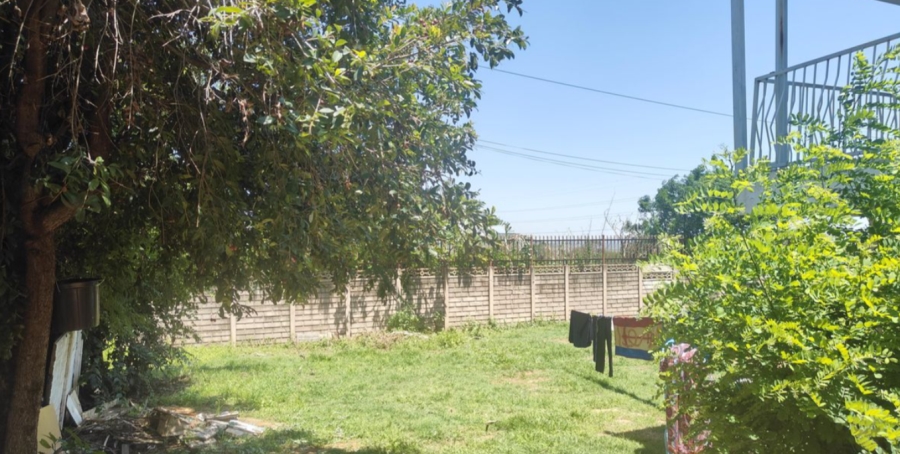 4 Bedroom Property for Sale in Laudium Gauteng