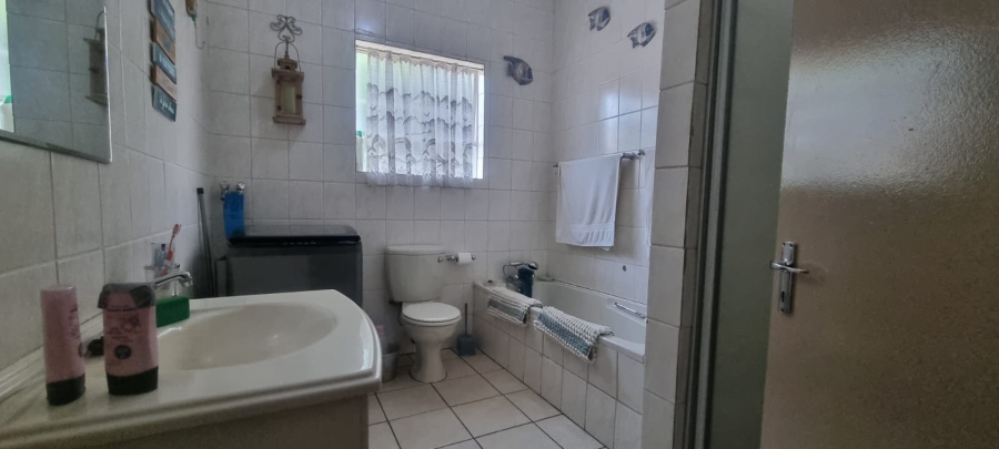 To Let 2 Bedroom Property for Rent in Elspark Gauteng