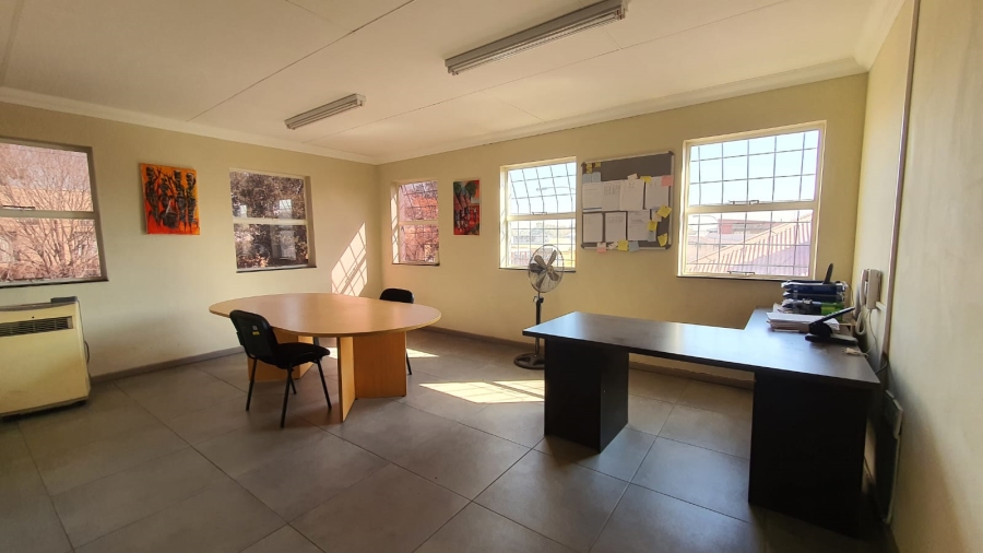 Commercial Property for Sale in Geduld Ext 1 Gauteng