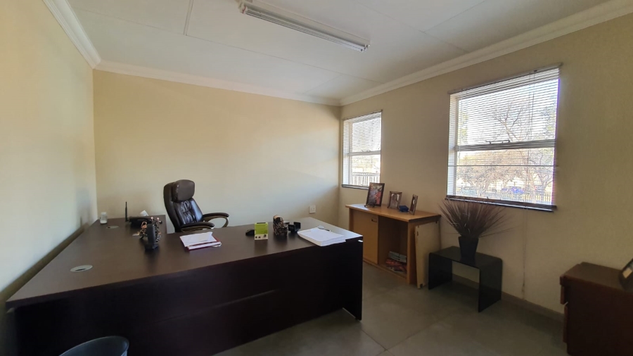 Commercial Property for Sale in Geduld Ext 1 Gauteng