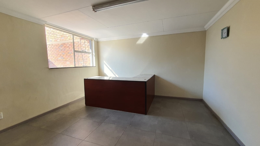 Commercial Property for Sale in Geduld Ext 1 Gauteng