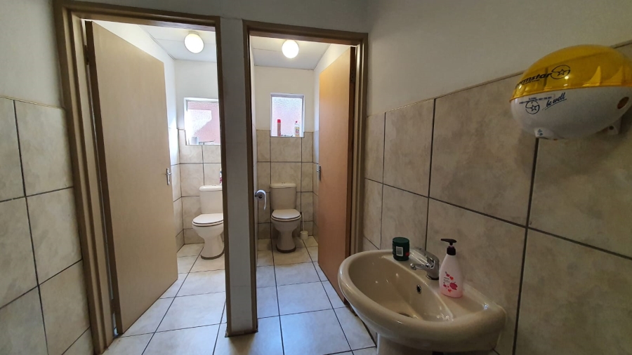 Commercial Property for Sale in Geduld Ext 1 Gauteng