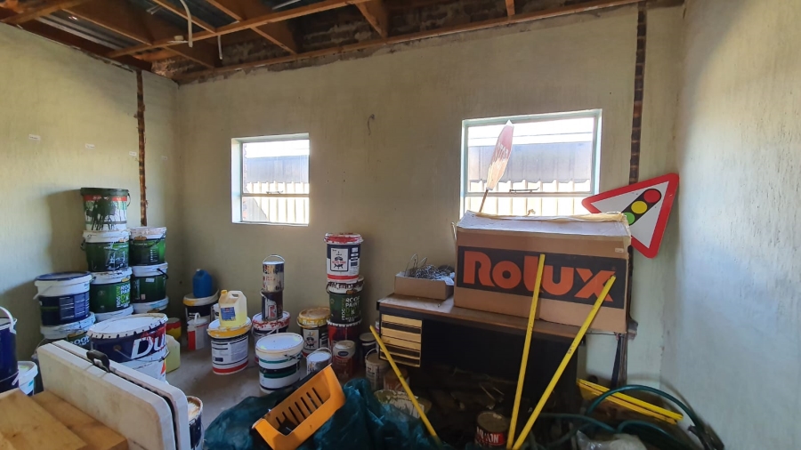 Commercial Property for Sale in Geduld Ext 1 Gauteng