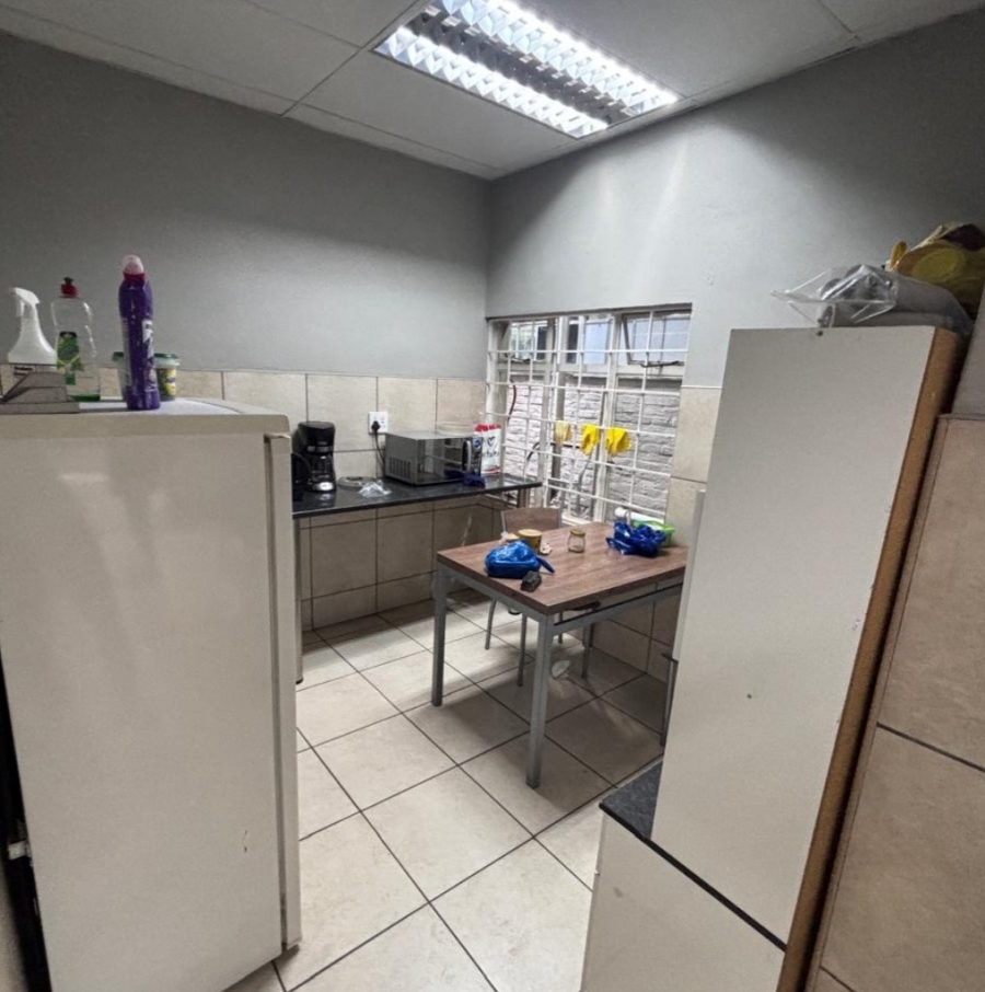 Commercial Property for Sale in Geduld Ext 1 Gauteng