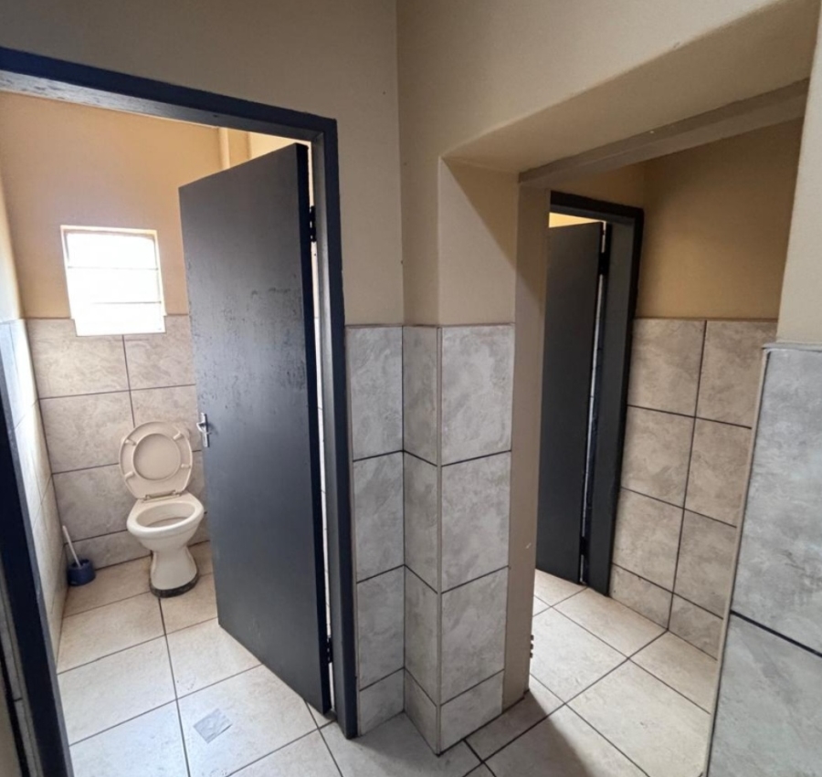 Commercial Property for Sale in Geduld Ext 1 Gauteng